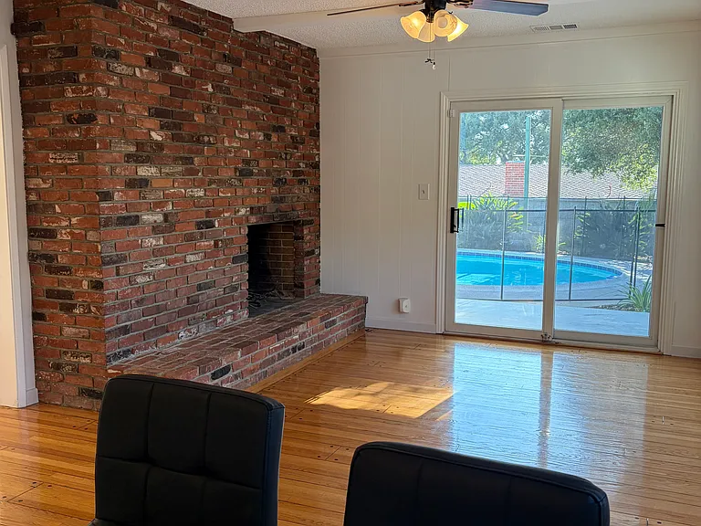 205 N Hacienda Ave — Photo 17