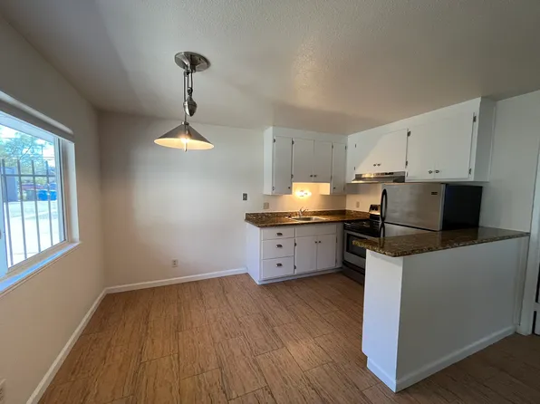 1120 Yulupa Ave APT 1, Santa Rosa, CA 95405