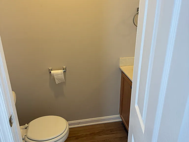 615 Sprite Way — Photo 3