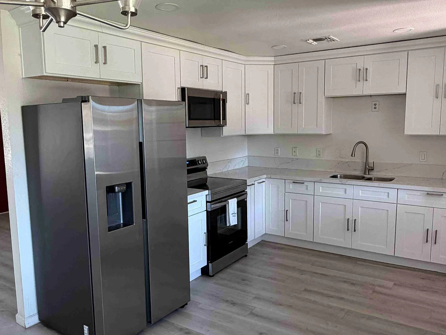 3 bed, 1148 sqft, $2,295 — Photo 4