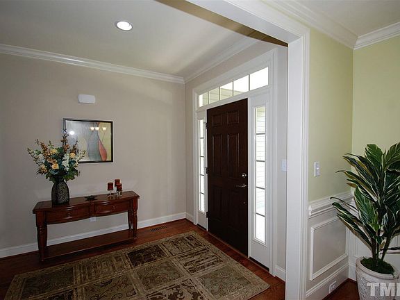 5th image of 510 Fontana Dr
