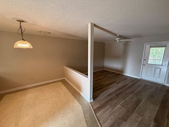 4th image of 1133 Fortner St APT B8