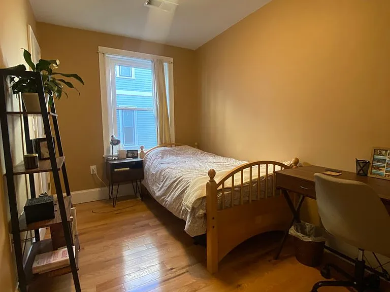 32 Linden St #203 — Photo 7