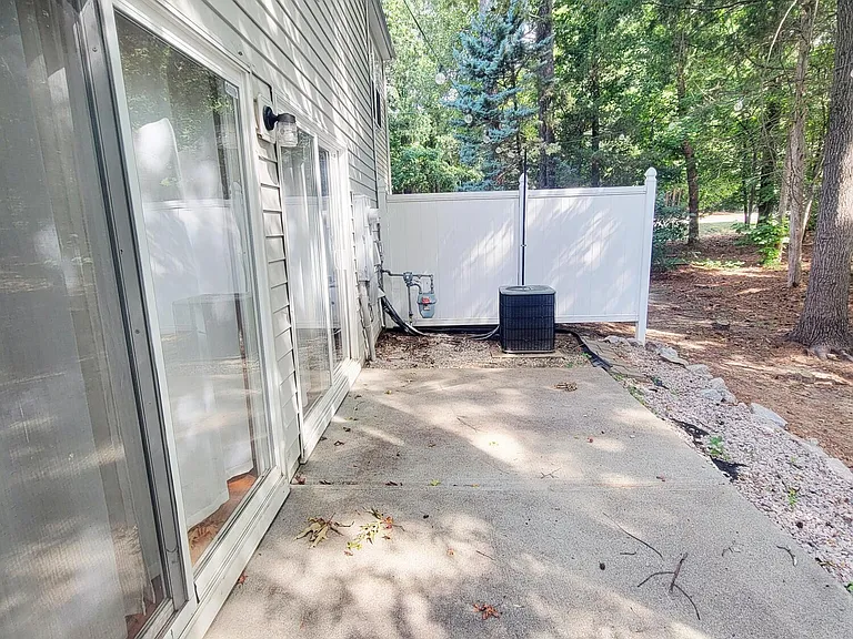 7248 Racine Way — Photo 43