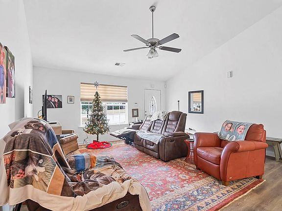 2nd image of 205 Amethyst Way