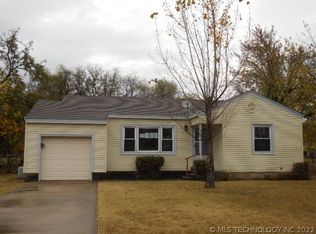 4514 Tuxedo Blvd, Bartlesville, OK 74006