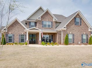 114 Allen Cove Dr, Meridianville, AL 35759