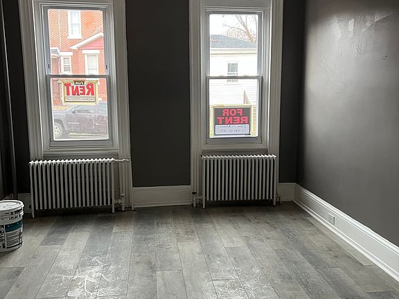 3rd image of 418 W Airy St Floor 1