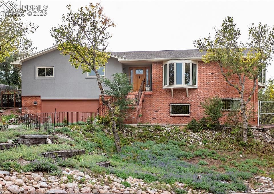 1st image of 2302 Hercules Dr