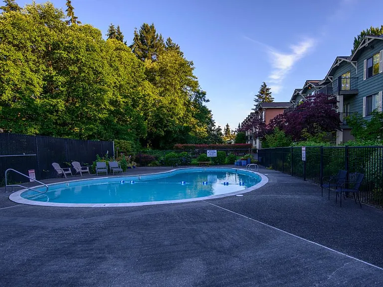 exterior pool