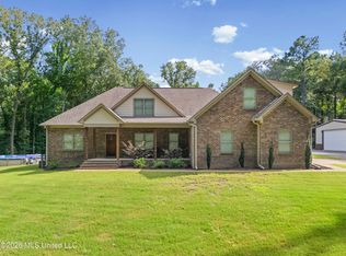 8301 Brownsferry Rd, Senatobia, MS 38668