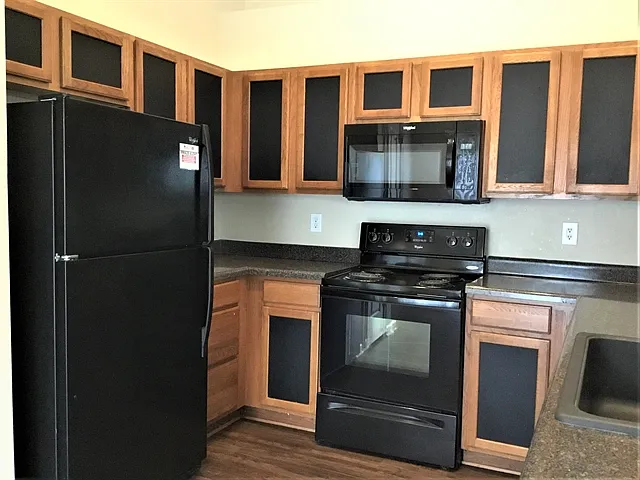 Building Photo - 517 Lindsborg Trl