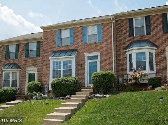 2nd image of 1421 Primrose Pl