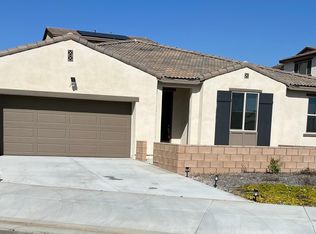 2748 Arches Ct, Mira Loma, CA 91752