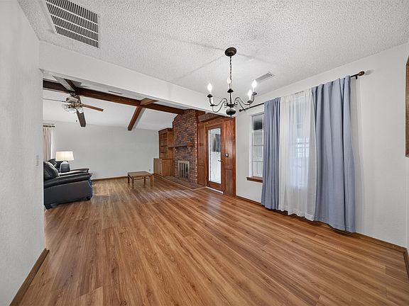 5th image of 2309 W Dallas St