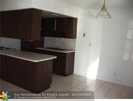 2nd image of 1423 SW 2nd St APT 7