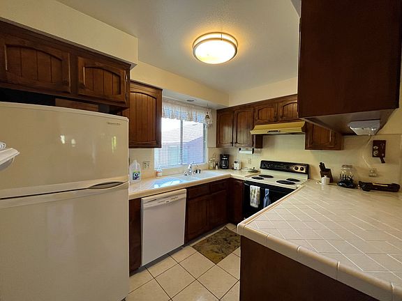 3rd image of 2570 Spyglass Dr #4