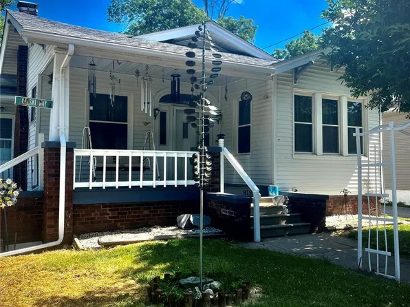 819 Prickett Ave, Edwardsville, IL 62025