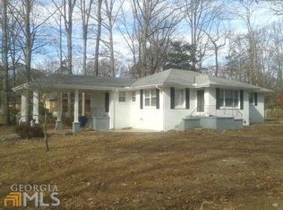 5053 Bartlett Dr, Forest Park, GA