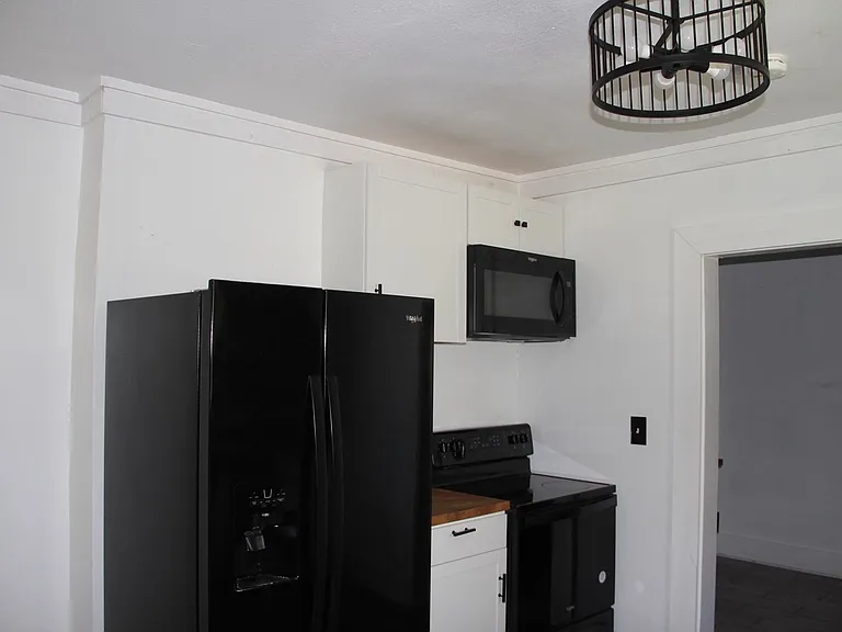 115 Ming St — Photo 15
