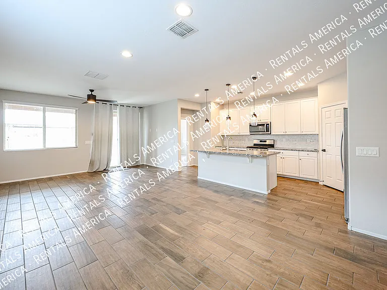 5211 W Leodra Ln — Photo 15