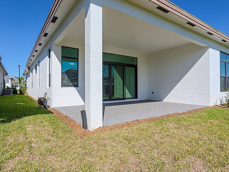 9155 SW Esule Way — Photo 57