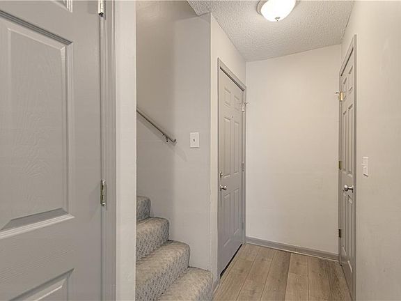 4th image of 623 N Gallatin St