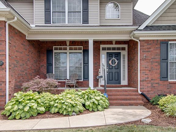 3rd image of 3019 Spottswood Cir