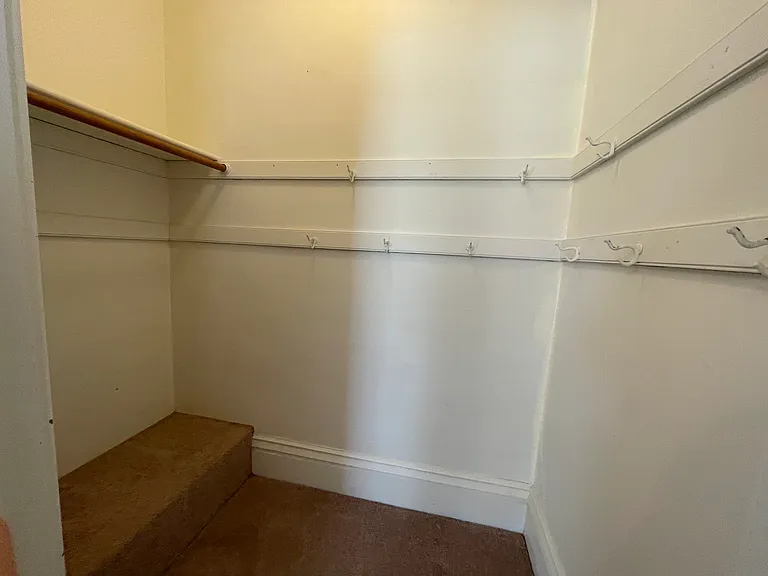 618 W Church St #4 — Photo 12
