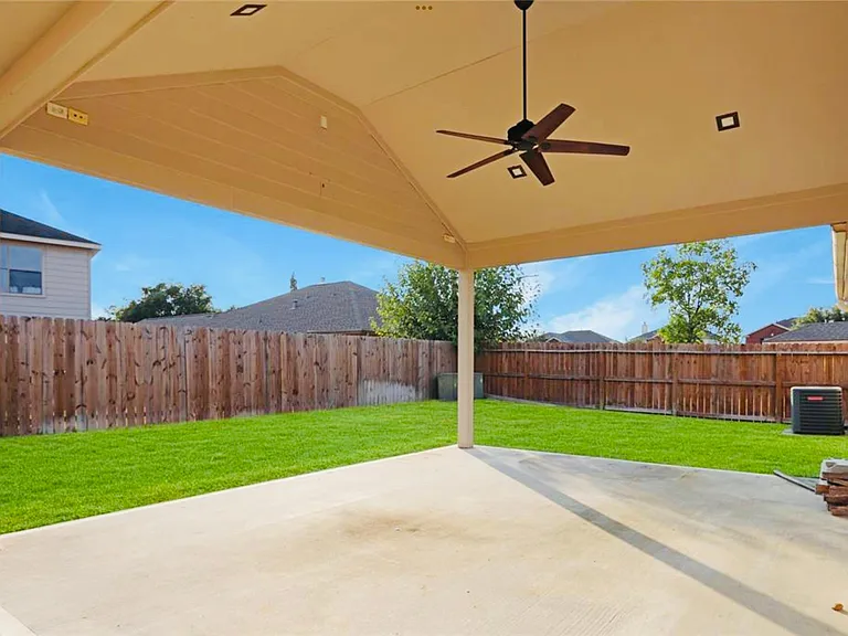 21023 Kenna Cove Ln — Photo 12