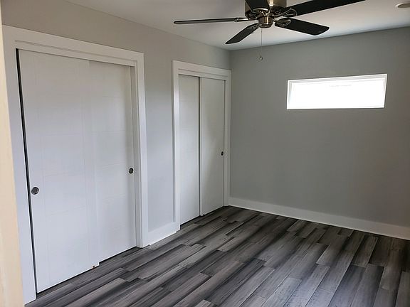 5th image of 3958 Larchview Dr