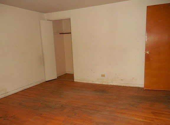 5th image of 536 W 136th St