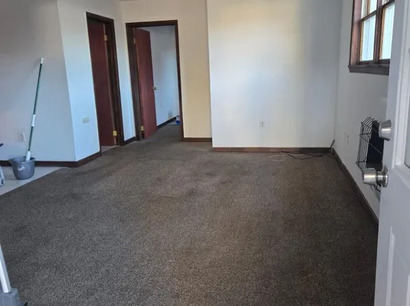 521 Washington Ave #4, Jermyn, PA 18433