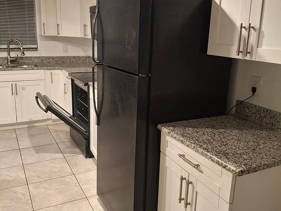 2nd image of 1501 Doby Cir #1537