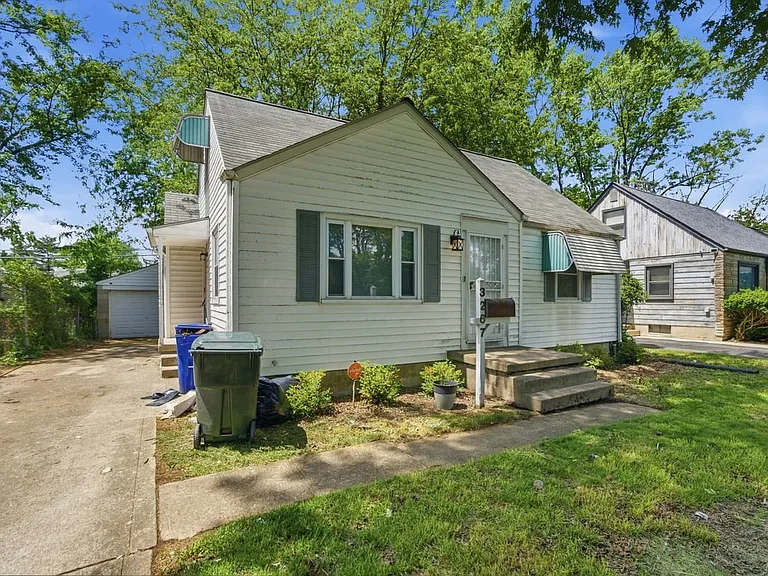 3267 Walmar Dr — Photo 28