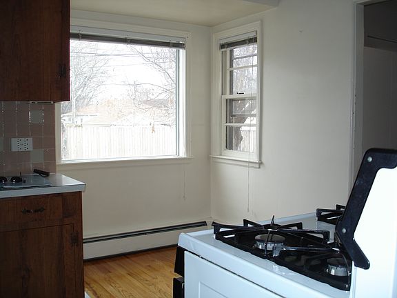 5th image of 2715 S Gilpin St