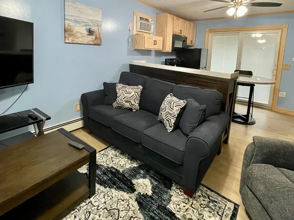933 Ocean Blvd, Hampton, NH
