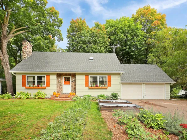 6300 Bartlett Blvd, Mound, MN 55364