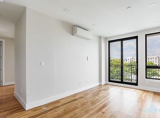 952 New York Ave #5C, Brooklyn, NY 11203