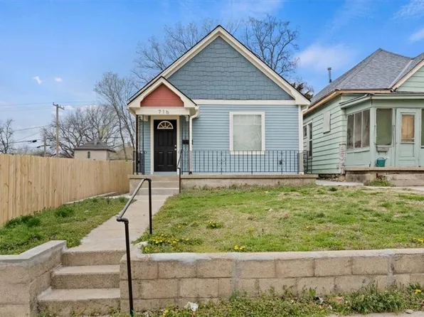 716 Kensington Ave, Kansas City, MO 64124