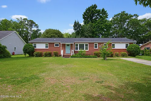 46 Holland Dr Photo 1