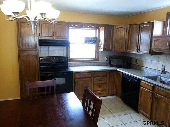 5th image of 6944 Wirt St