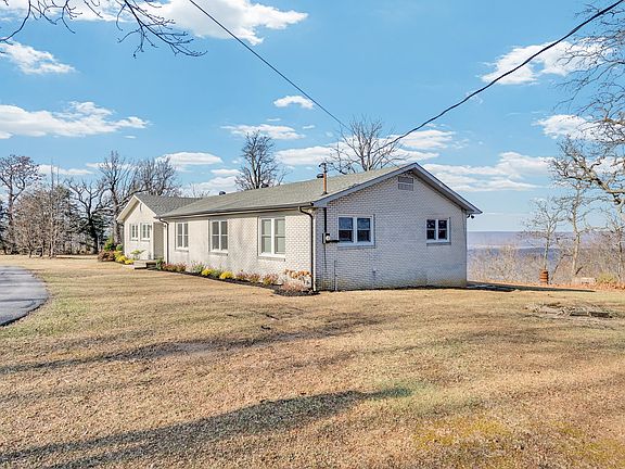 3rd image of 362 Vandy Cir