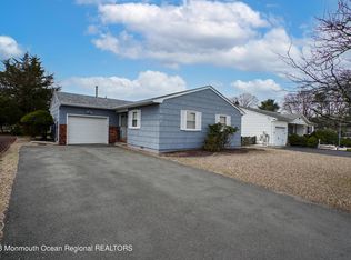 101 Carlisle Rd, Toms River, NJ 08757