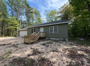 27624 Tamarack Trl, Beaver Island, MI 49782
