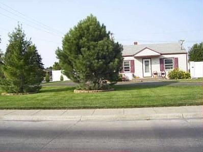 2nd image of 3015 W A St