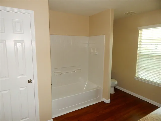 847 Darbydale Crossing Ln — Photo 10