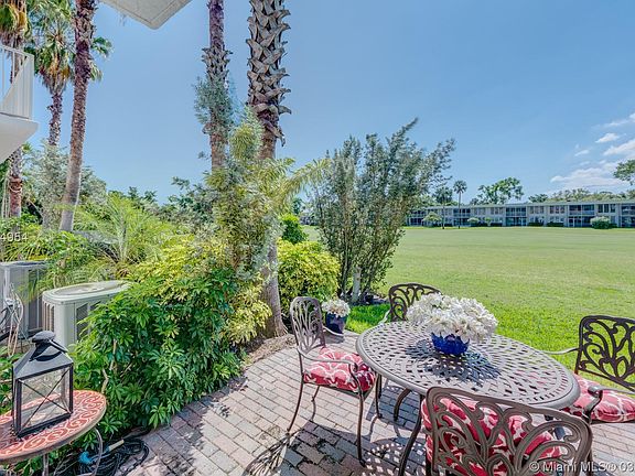 4th image of 4084 W Palm Aire Dr APT 12