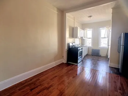 Rented by Compass | media 12