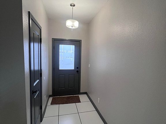 5th image of 807 Hc Gilbert Minjares Dr #A